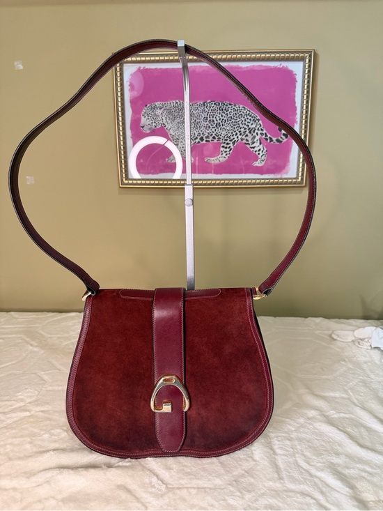 Gucci Handbags - Gucci vintage Burgundy Suede Saddle Shoulder Bag with Gold Hardware